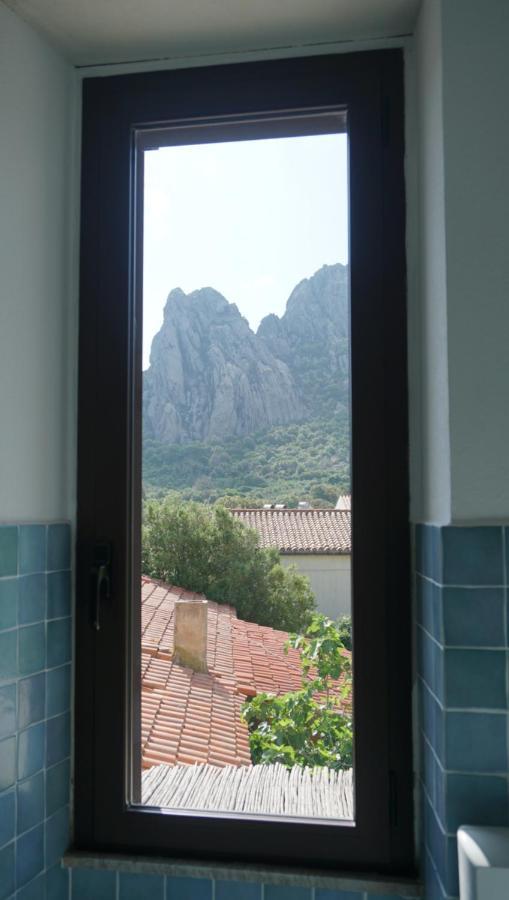 B&B Da Nicoletta San Pantaleo Eksteriør billede