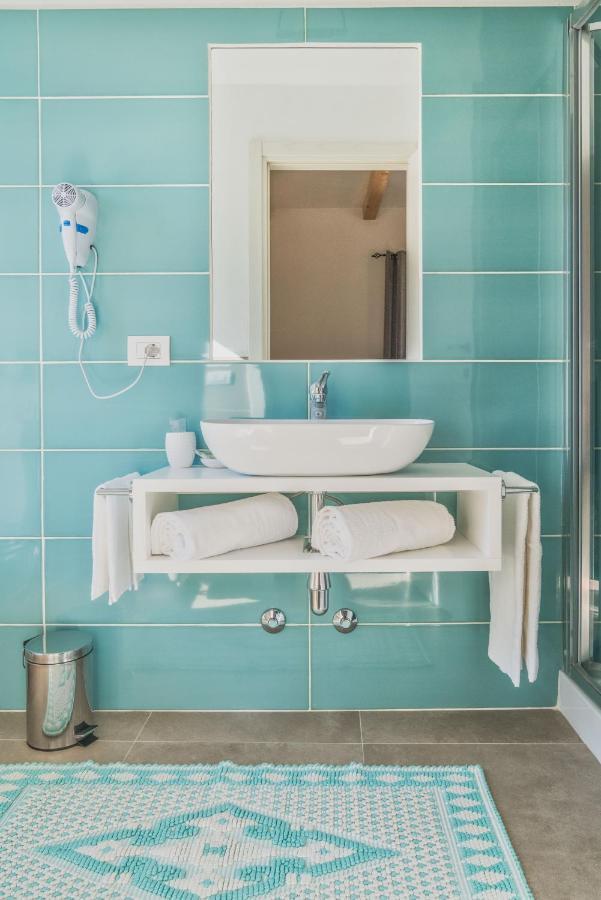 B&B Da Nicoletta San Pantaleo Eksteriør billede