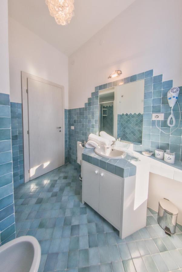 B&B Da Nicoletta San Pantaleo Eksteriør billede