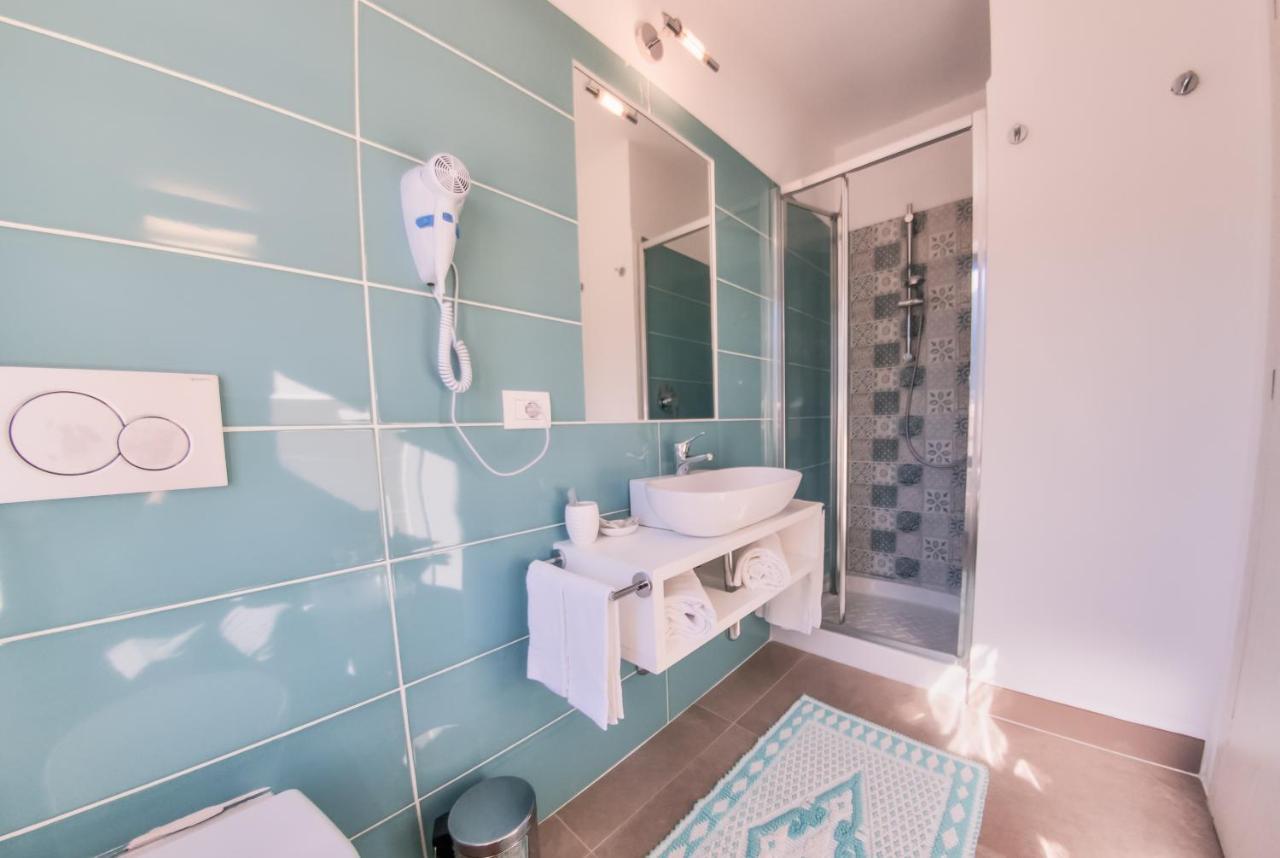 B&B Da Nicoletta San Pantaleo Eksteriør billede